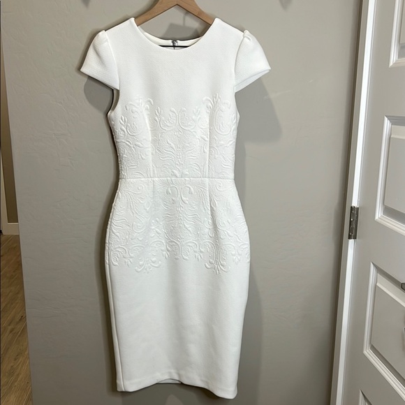Betsey Johnson Dress Vintage Embossed Wedding White Fitted Reception Y2K Bodycon - Picture 1 of 14